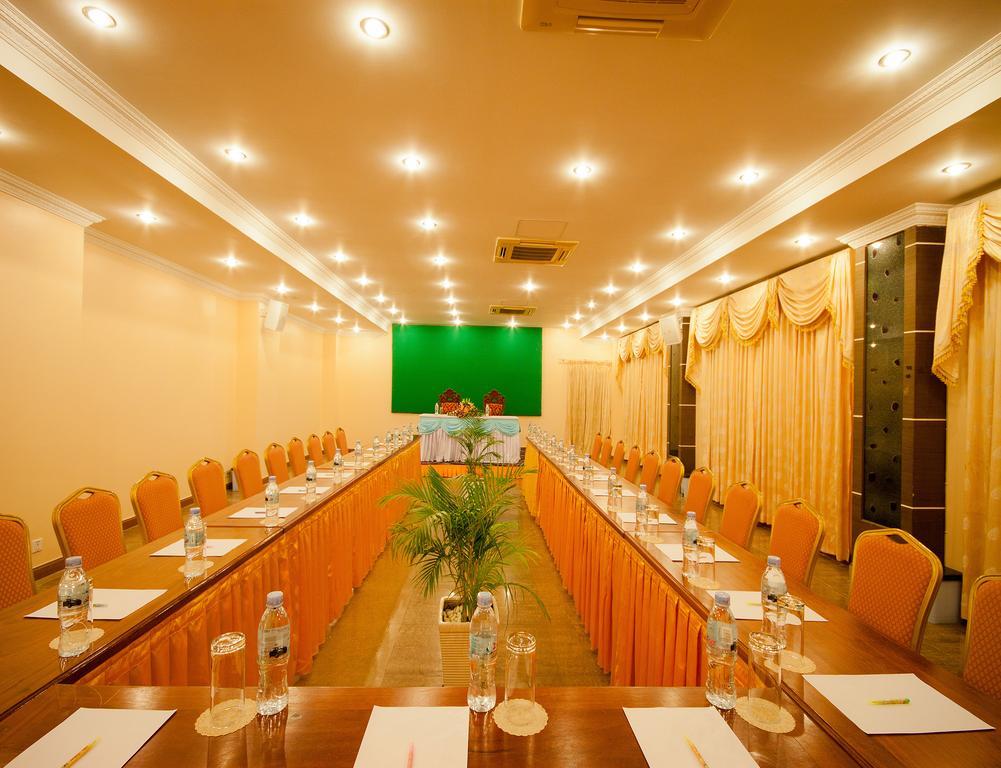 Golden Sand Hotel สีหนุวิลล์ ภายนอก รูปภาพ